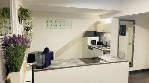 Gemütliche Wohnung in Erftstadt, Zentral, Bahnhof, Phantasialand nah